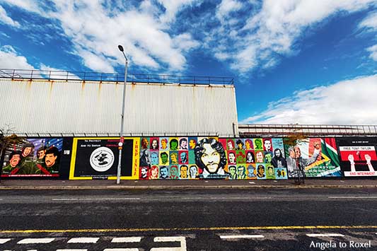 Politische Wandbilder mit dem Hungerstreikenden Francis Hughes und Nelson Mandela, sog. murals auf einer Mauer in Belfast, Nordirland - A. to Roxel